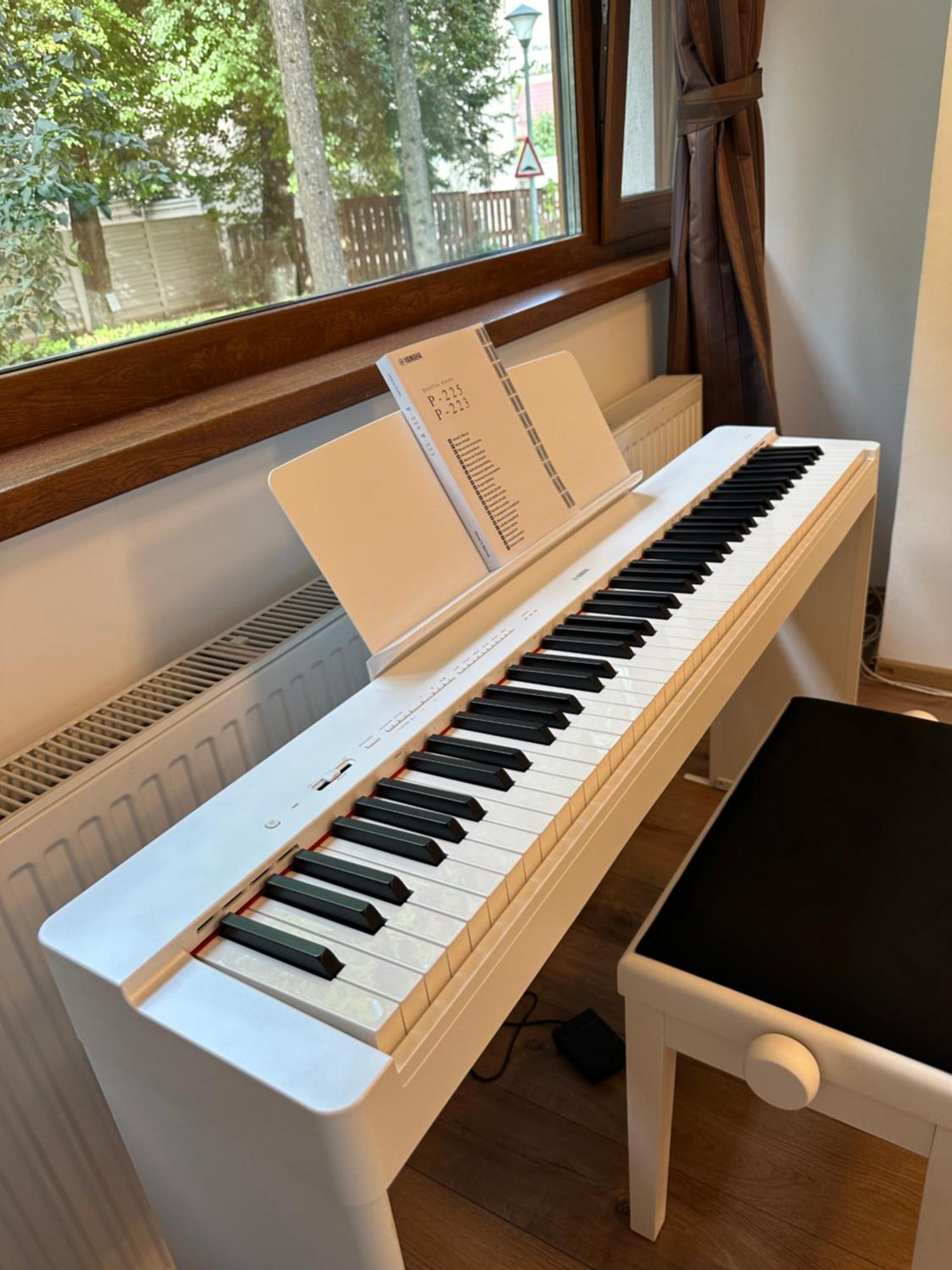 Peles Green Apartment & Piano Cluj-Napoca Eksteriør billede